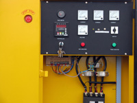 wassergekühlter Dieselstromerzeuger mit 100kW, GD4WSS-3-100kW-TD226B-6D-BL-SHORT, Panel Detail