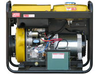 Rotek Stromerzeuger mit 6,0 kVA Ausgangsleistung 230V, GD4-1A-6000-EBZ-DK, Rückseite