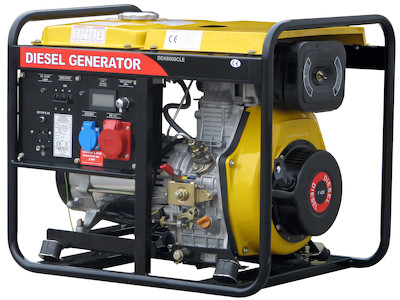 Rotek Stromerzeuger mit 6,0 kVA Ausgangsleistung 400V, GD4-3-6000-EBZ-DK, Schrägansicht