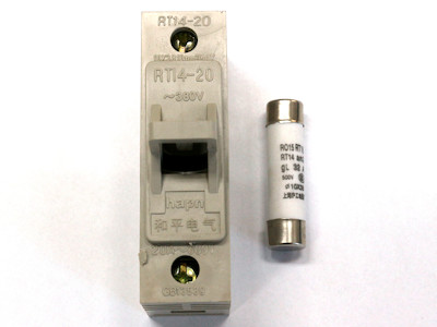 Schmelzsicherung 32A gross D10x38 mm inkl Sicherungshalter